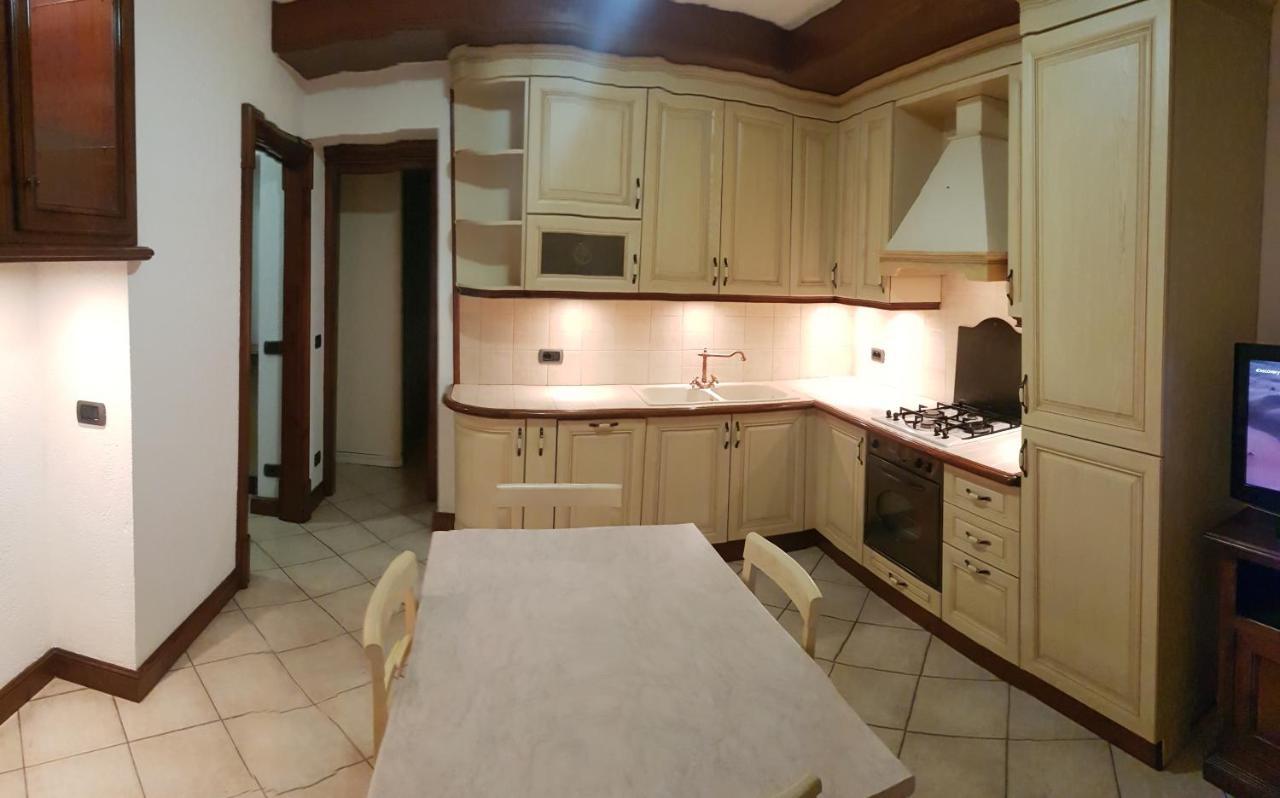 Via Sacco Apartment Aosta Bagian luar foto