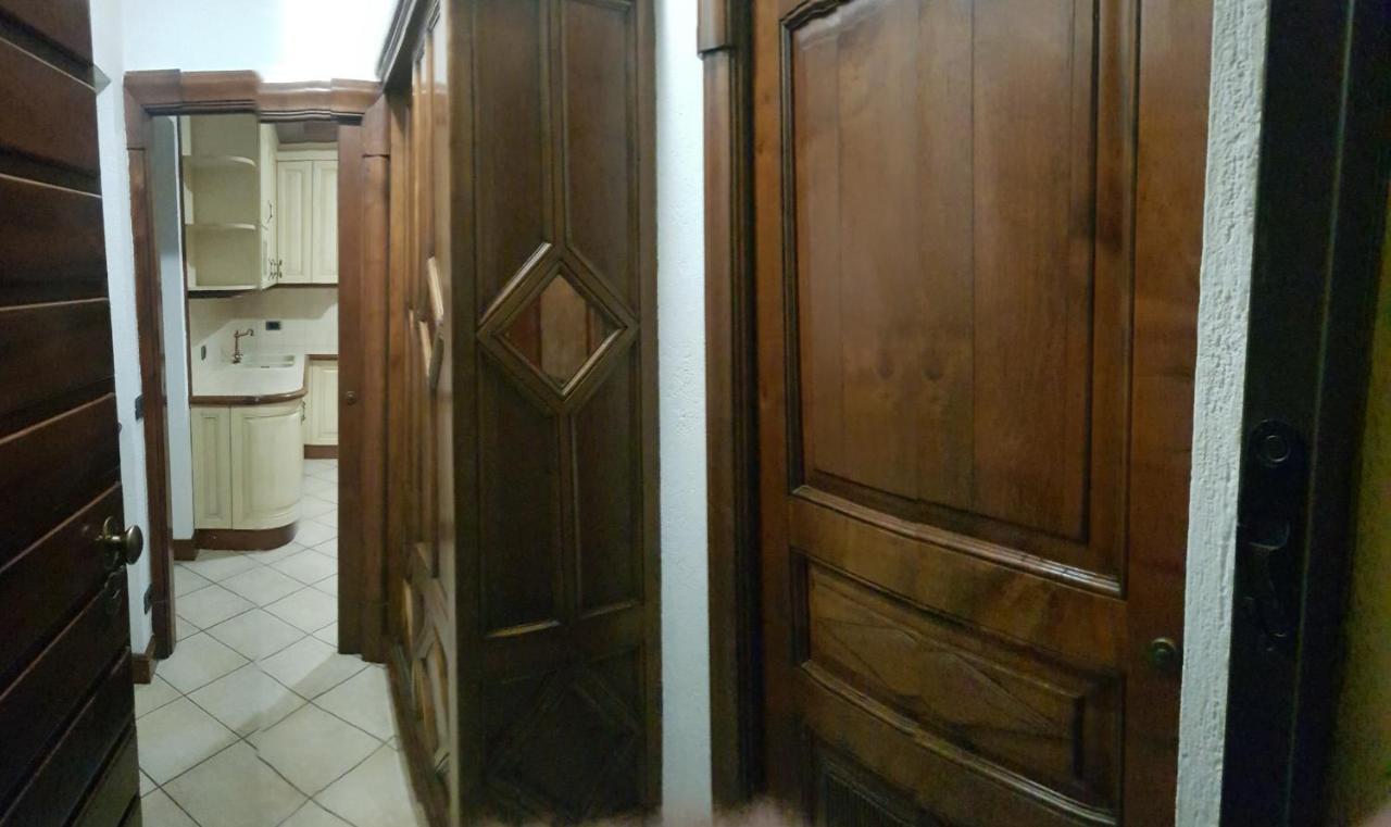 Via Sacco Apartment Aosta Bagian luar foto